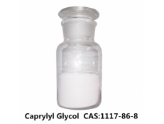 Caprylyl Glycol: A Multifunctional Ingredient in Skincare